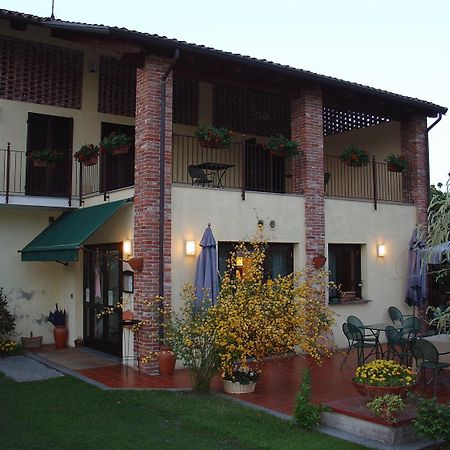 Residenza Del Lago Candia Canavese Ngoại thất bức ảnh